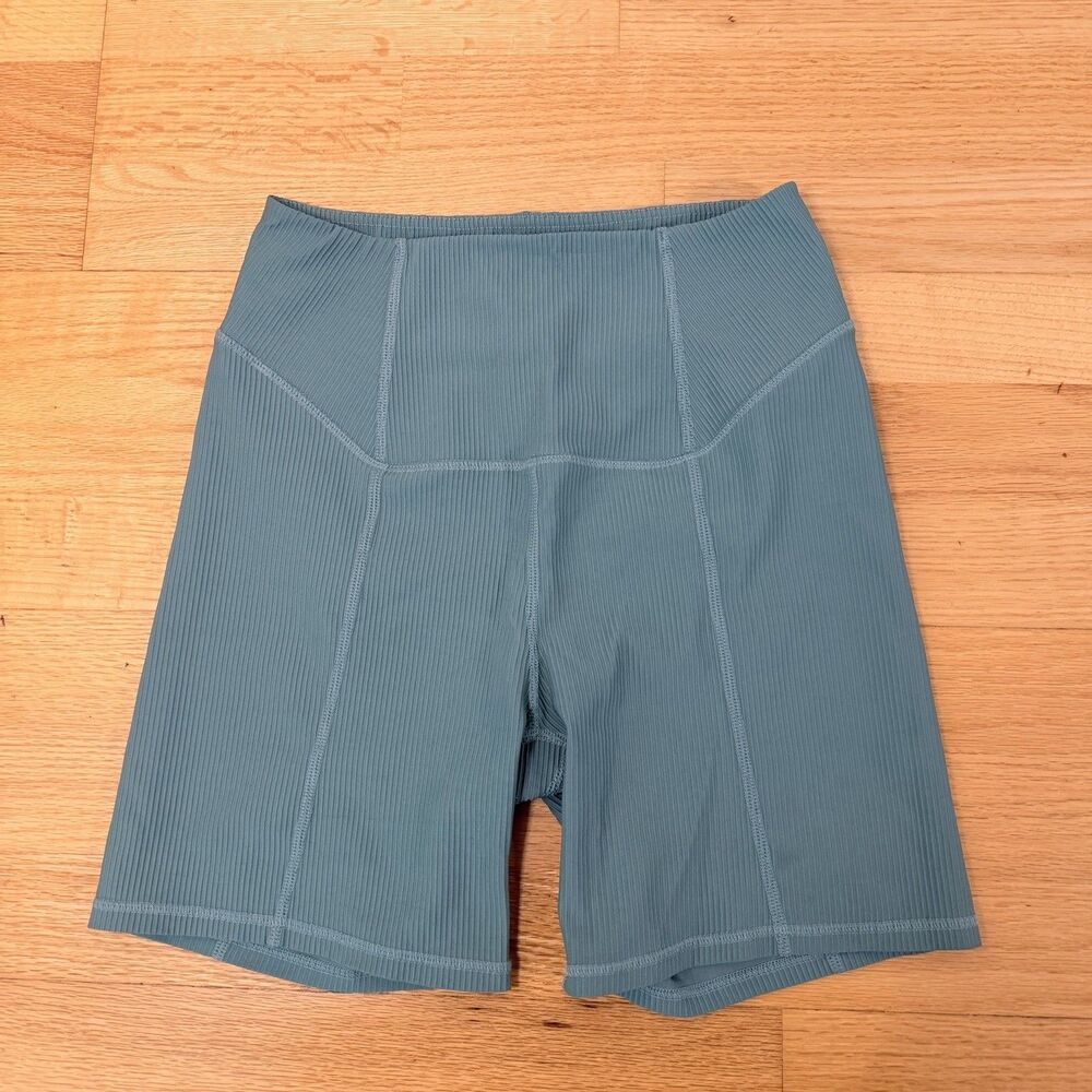For Love & Lemons Dani Ribbed Biker Shorts Green Solid M EUC Active Workout Gym